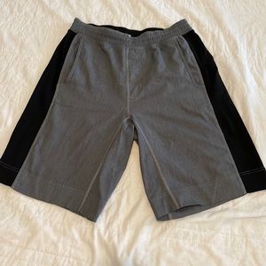 Lululemon Core Short 11”